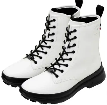 화이트/블랙 지퍼 부츠