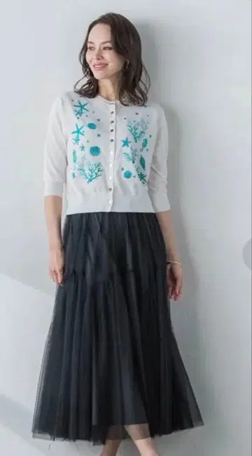 Viaggio Blu 비아지오 블루 바이어스 튤 스커트