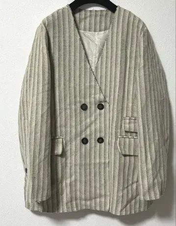 ANDREA&Co 스트라이프 자켓