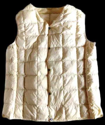 새상품급 TAION 다운 베스트 아이보리 L