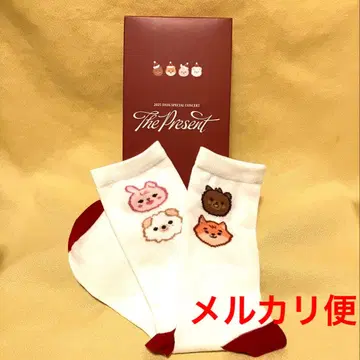 DAY6 The present 퇴장 기프트 양말