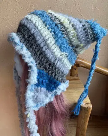 한 점뿐인 스카이블루 파랑 그레이 보더 고양이 귀 파일럿 캡 니트 모자