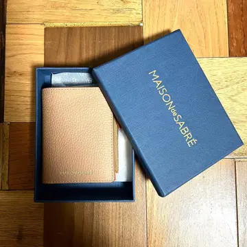 새상품급 MAISONdeSABRE 2단 접이식 지갑