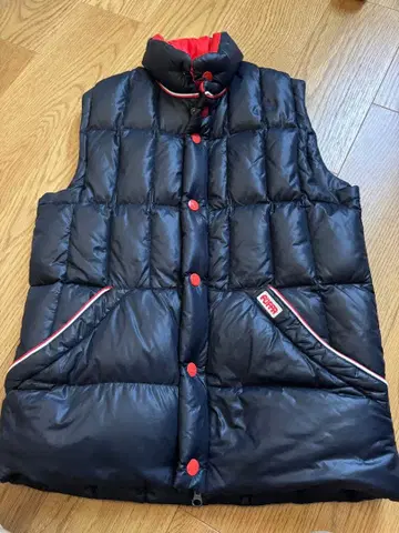 PUFFA 퍼 M 사이즈 다운 베스트