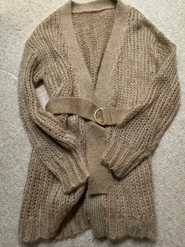 그레이스 콘티넨탈 베이지 벨트 니트 가디건