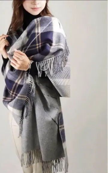 존스턴즈 실버 Bannockbane 리버서블 대형 스톨