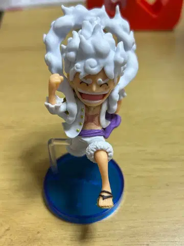 원피스 ONE PIECE 월드 컬렉션 오니가시마 니카 루피 피규어