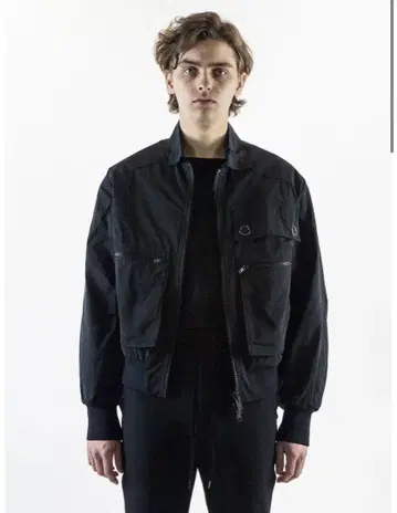 CMMNSWDN 루크 포켓 봄버 재킷