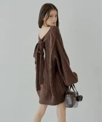 CHICO 백 오픈 케이블 루즈 원피스