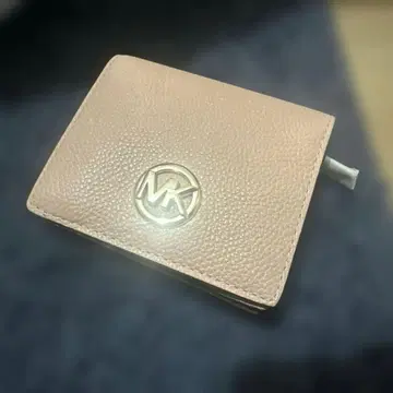 마이클코어스 이단 접이식 지갑