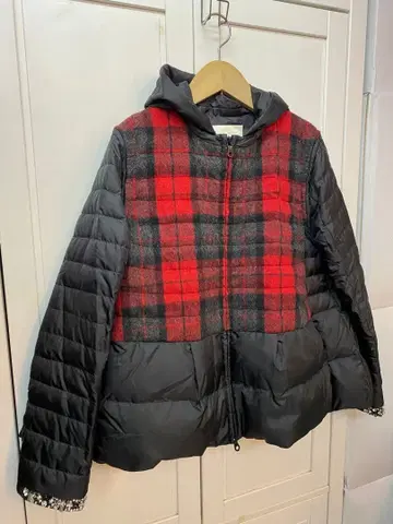 Chesty 체스티 후드 소매 탈부착 가능 다운 자켓 체크