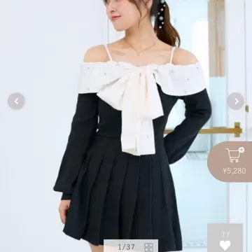 프론트 빅 리본 니트 미니 원피스