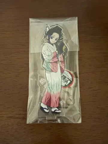 코쵸우 시노부 수수께끼 풀이 아크릴 스탠드