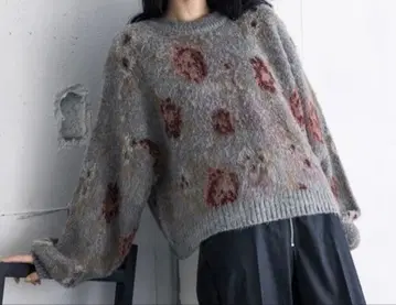 꽃무늬 오버사이즈 니트