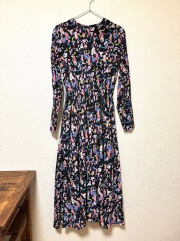 [ N.O.R.C ] 다색 패턴 긴팔 미디 드레스