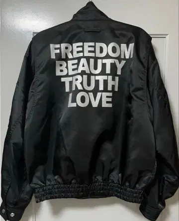 Vaquera 21ss 슬로건 봄버 자켓