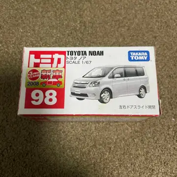 No.98 도요타 노아 신차 씰 포함 미사용 절판 1대