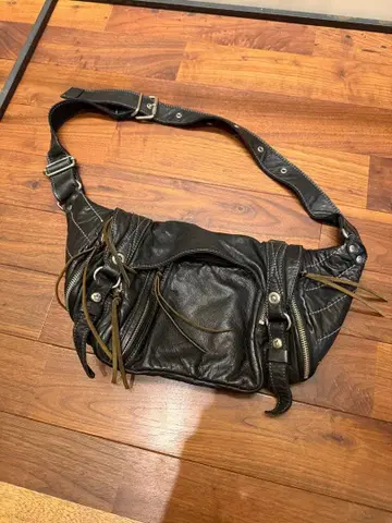 00s archive tornado mart leather bag 백