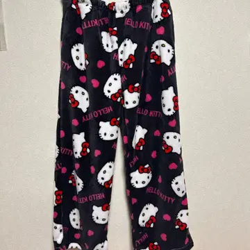 헬로키티 플리스 룸웨어 모코모코 바지 L 사이즈