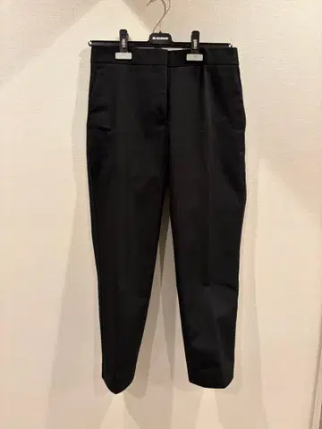 질샌더 코튼 테이퍼드 팬츠 32 블랙