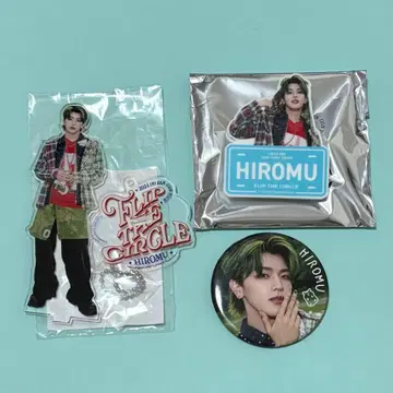 [ 익명 배송 ] 타카츠카 히로무 아크릴 스탠드 캔뱃지 명찰 FTC 세트