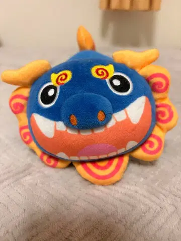 시사 봉제 인형