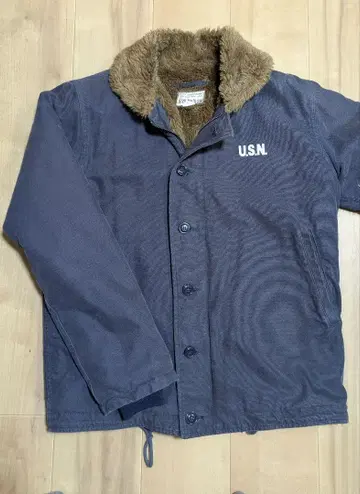 U.S.N. 퍼 달린 네이비 N1 덱 자켓