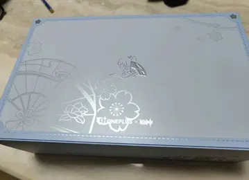 OnePlus 6T 원신 카미사토 아야카 콜라보 스마트폰 한정판