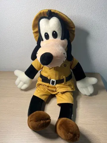 도쿄 디즈니랜드 구피 봉제 인형 빈티지 탐험가 스타일