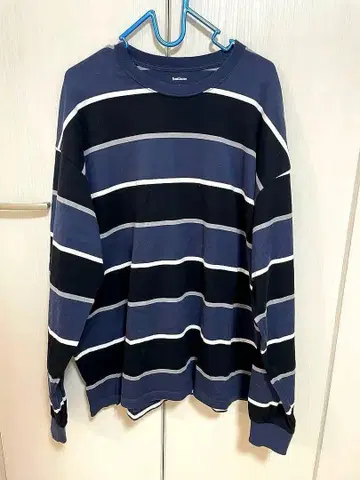 프레쉬 서비스 보더 롱T