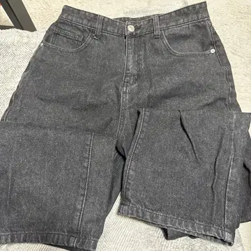 MONOMART 블랙 스트레이트 데님 팬츠