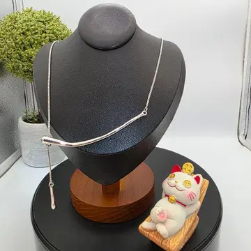 실버 컬러 스마일 목걸이 커브 바 합금 모던 캐주얼