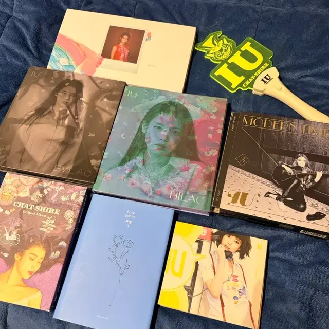 아이유 각종 한정 앨범 판매합니다.