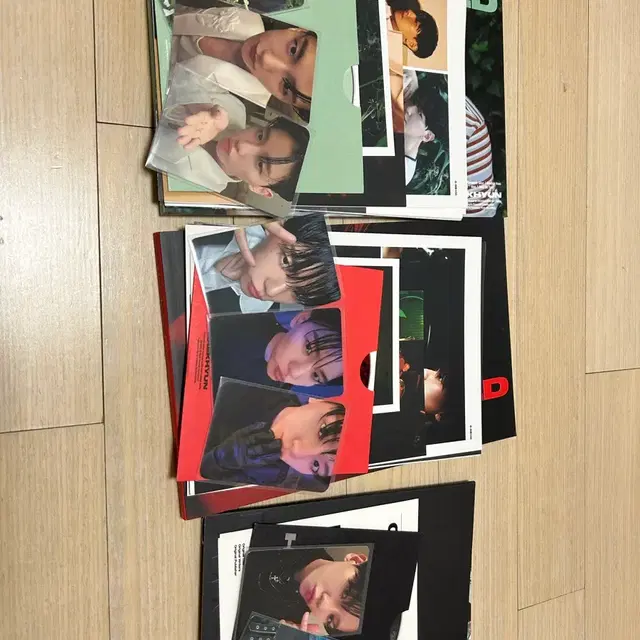 백현 4집 앨범 포토버전, 폴더버전 일괄 판매