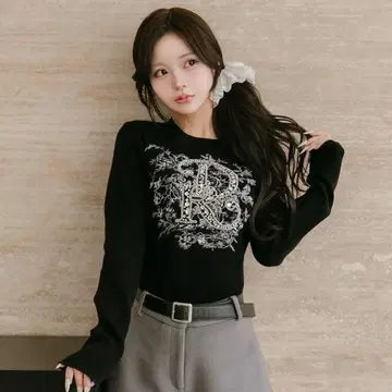 darich 다리치 DR 비쥬 플라워 리브 니트탑 블랙