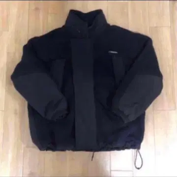 라디알 이너 시티 몬스터 파카 쇼트