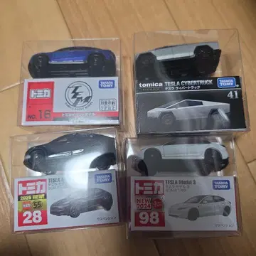 테슬라 토미카 세트