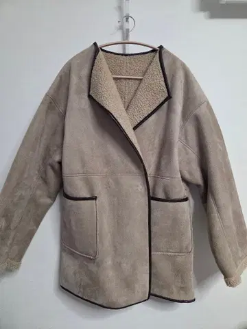 레이 카즌 보아 리버서블 코트