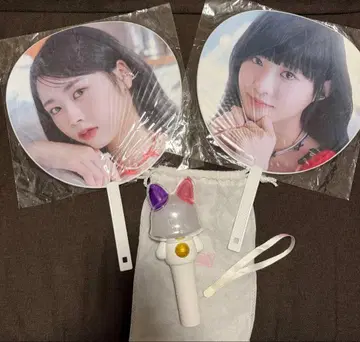 [ ME:I ] 사사키 코코나 이이다 시즈쿠 부채와 ME:I 응원봉 세트