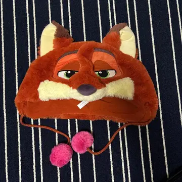 여우 얼굴 퍼 모자