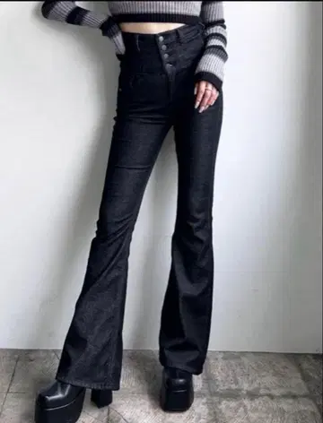 EMODA 슈퍼 하이웨스트 플레어 바지