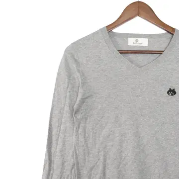 [새상품급] 네넷 냐아 자수 V넥 니트 코튼 100% 그레이 사이즈 2