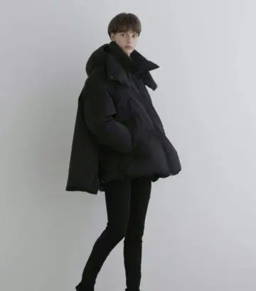 [새상품] 완판 LE PHIL 텐트라인 다운 자켓 ELLE