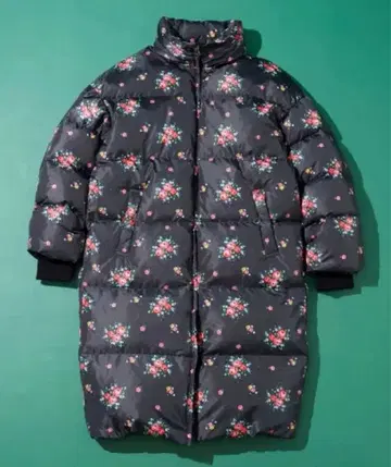 컨버스 도쿄 뮤베일 장미 프린트 다운 코트 꽃무늬