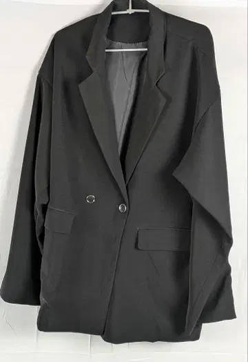 컨디션 최상 실루엣 ADRER 오버 사이즈 테일러드 자켓 블랙 메탈 택