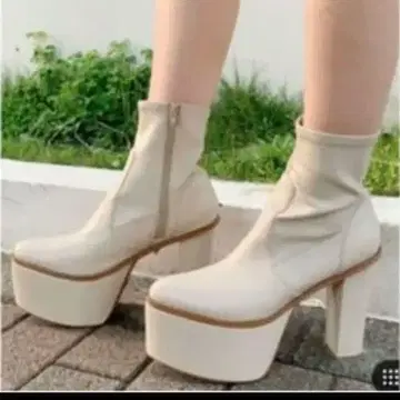 에모다 통굽 부츠 지퍼 포함