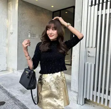 sheller 포인트 프릴 스팽글 니트 블랙