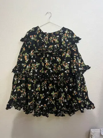 핑크하우스 딸기 패턴 스커트