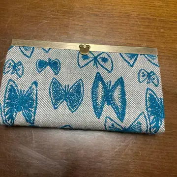 장지갑 미나 페르호넨의 원단