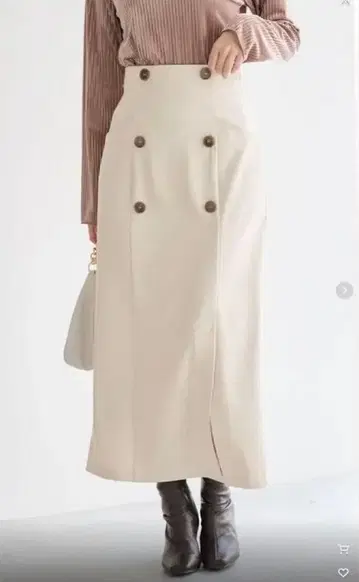 안데뮤 더블 버튼 타이트 스커트 슬릿 포함 베이지